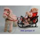 Weihnachtsmann-Teddybeer mit Ponyschlitten uit 2001